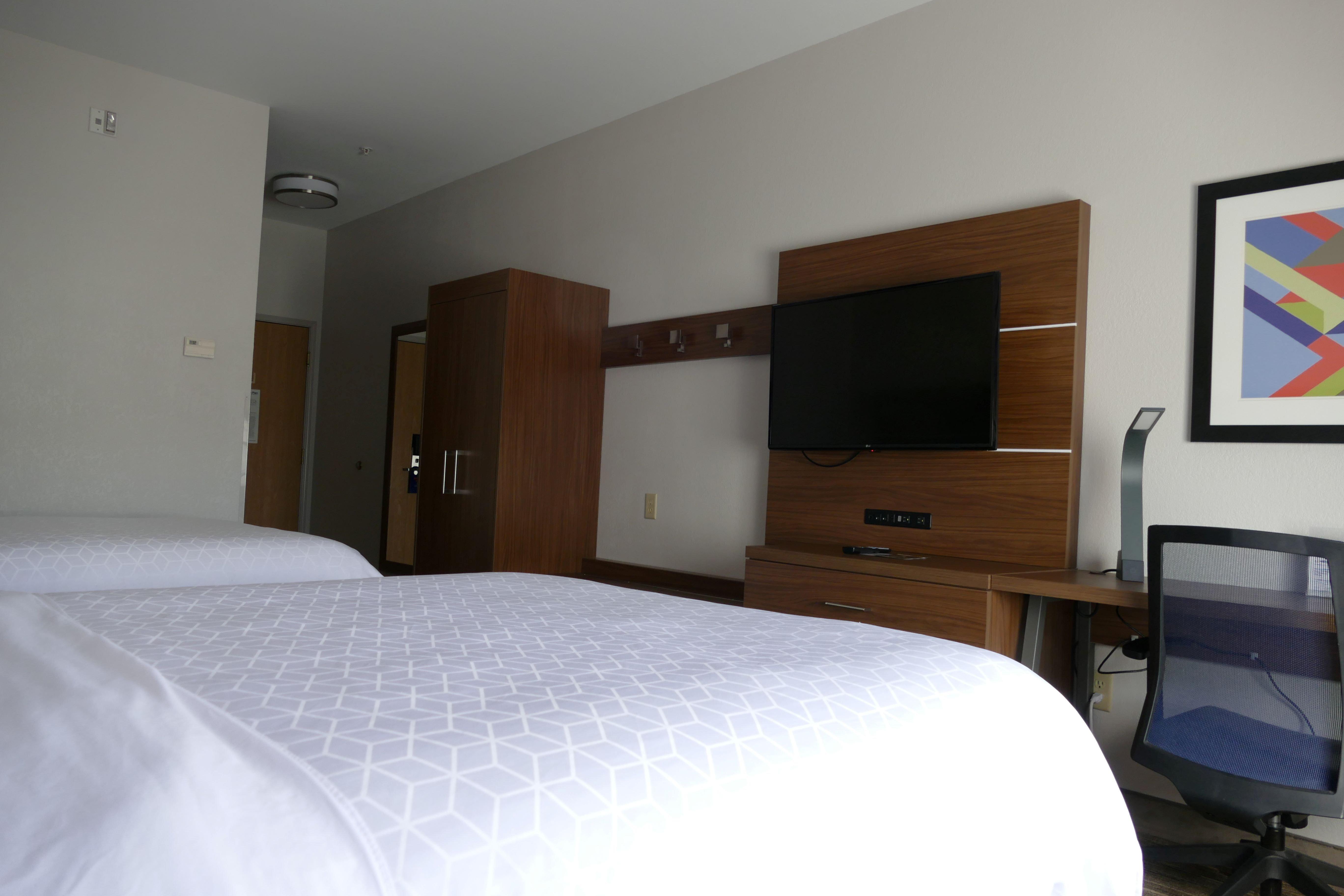 Holiday Inn Express Greensburg By Ihg Bagian luar foto